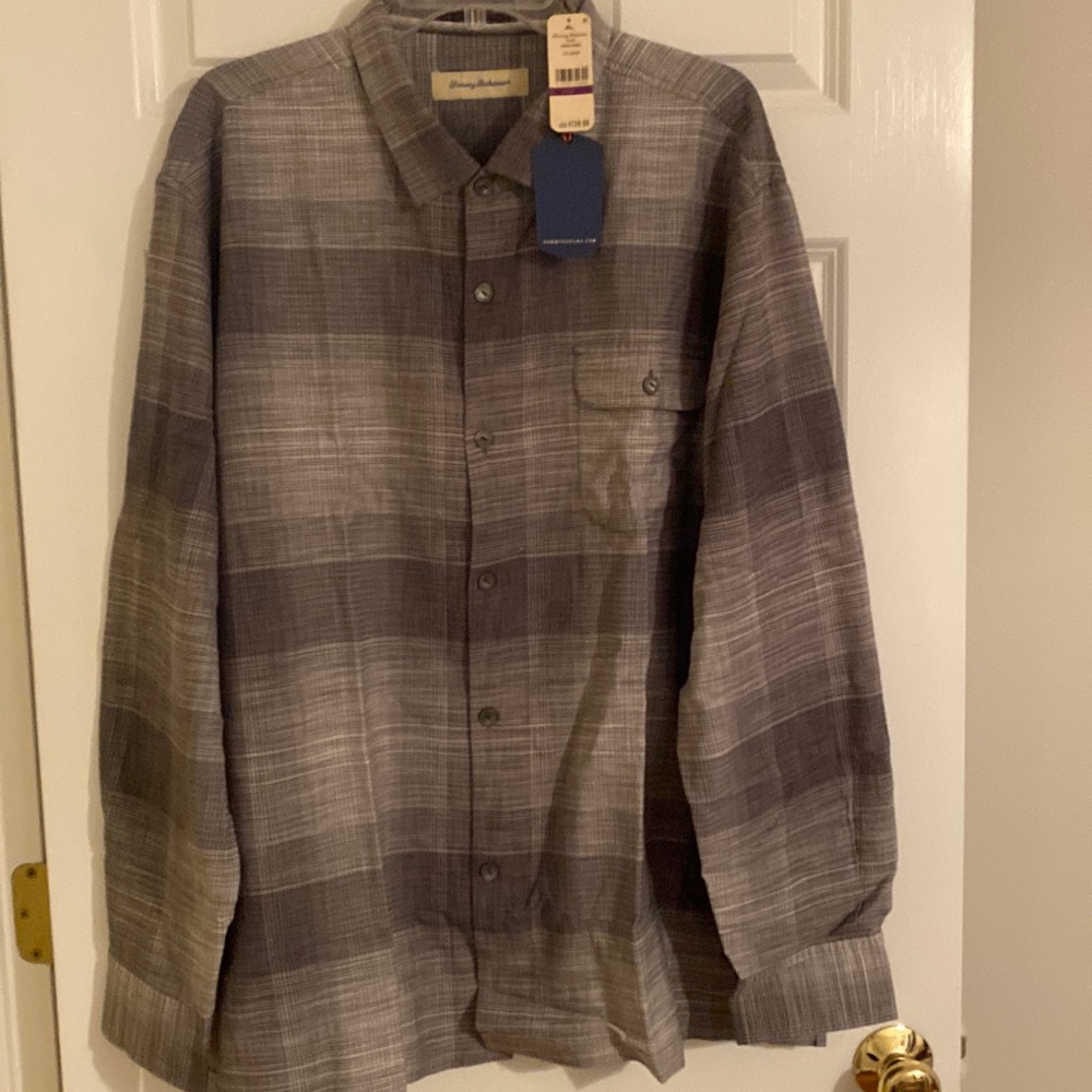 Tommy Bahama long sleeve shirt